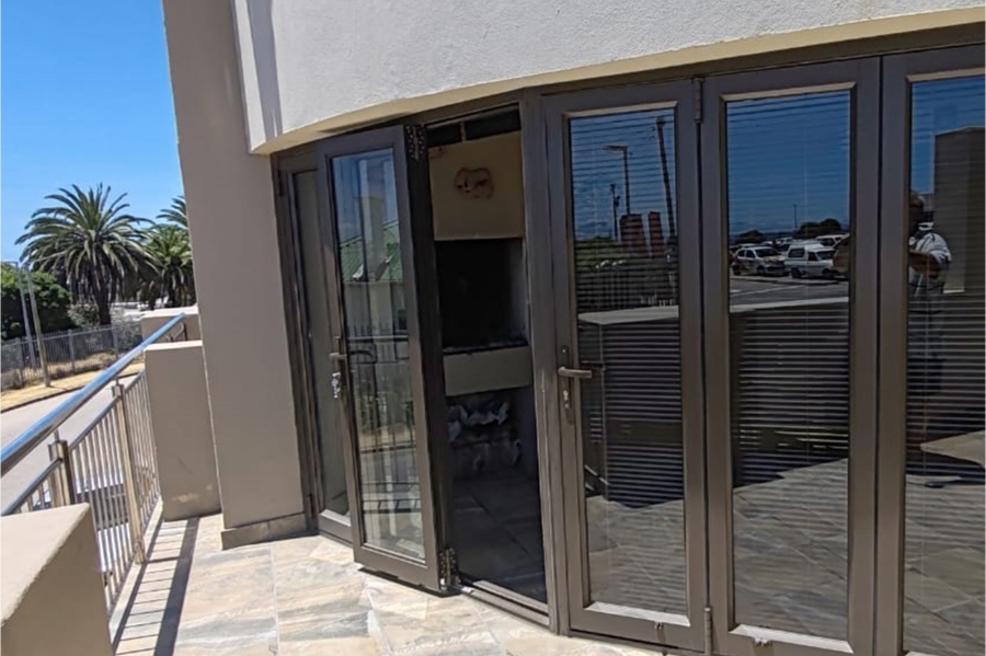 3 Bedroom Property for Sale in Mossel Bay Central Western Cape